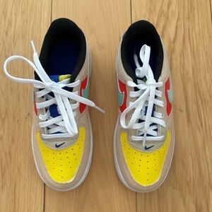 NWOB Nike Kids Air Force 1 Low Sneakers, Sz 13 C